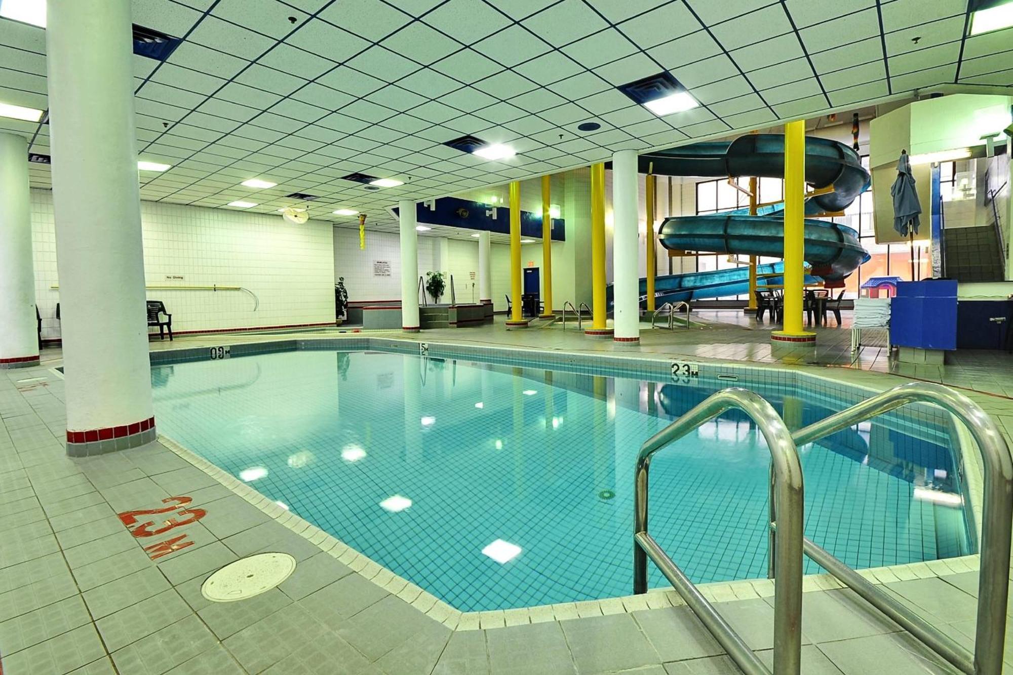 Delta Hotels By Marriott Regina Esterno foto